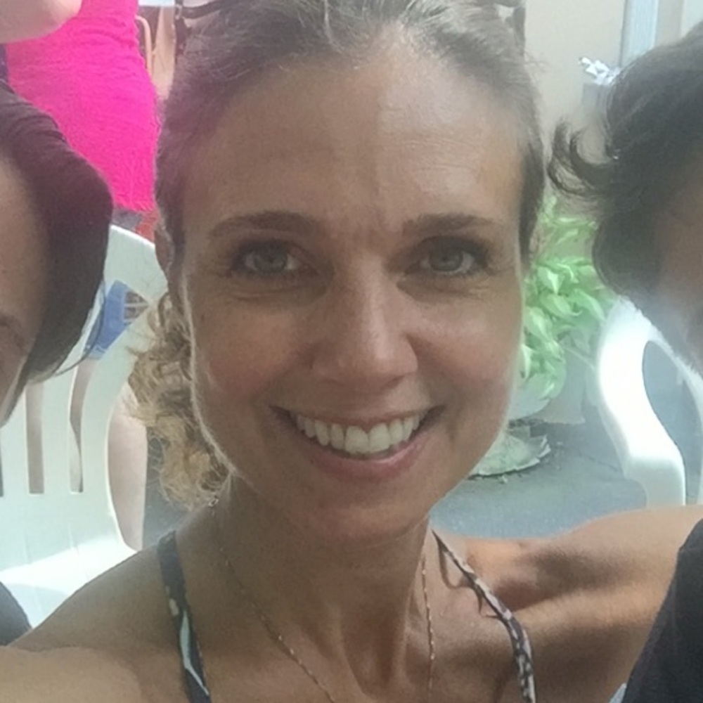 Meet your Posher, Debbie